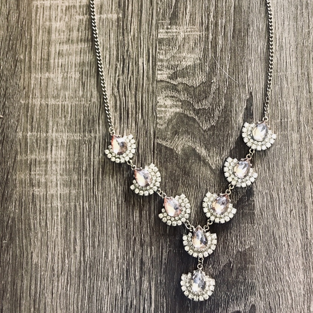 Statement necklace